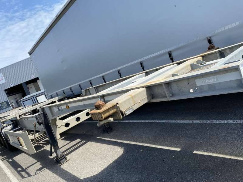 Semi-remorque 3 Essieux 38 TONNES CHARIOT COULISSANT - Konttialus/ Vaihtokuormatilat puoliperävaunu: kuva Semi-remorque 3 Essieux 38 TONNES CHARIOT COULISSANT - Konttialus/ Vaihtokuormatilat puoliperävaunu Semi-remorque 3 Essieux 38 TONNES CHARIOT COULISSANT - Konttialus/ Vaihtokuormatilat puoliperävaunu: kuva Semi-remorque 3 Essieux 38 TONNES CHARIOT COULISSANT - Konttialus/ Vaihtokuormatilat puoliperävaunu