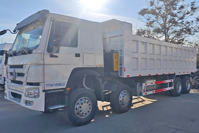 SINOTRUK Sinotruk Howo 371 8x4 Dump Truck for Sale in Libya - Kippiauto kuorma-auto: kuva SINOTRUK Sinotruk Howo 371 8x4 Dump Truck for Sale in Libya - Kippiauto kuorma-auto SINOTRUK Sinotruk Howo 371 8x4 Dump Truck for Sale in Libya - Kippiauto kuorma-auto: kuva SINOTRUK Sinotruk Howo 371 8x4 Dump Truck for Sale in Libya - Kippiauto kuorma-auto