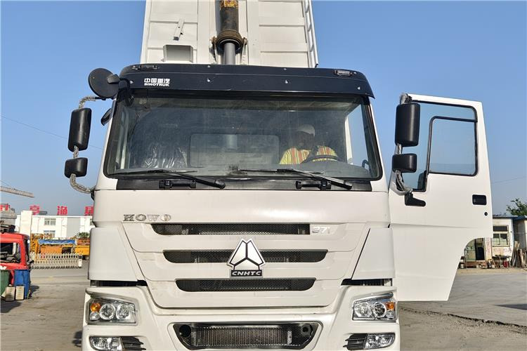 SINOTRUK Used Howo 371 Dump Truck 8x4 for Sale In Ghana - Kippiauto kuorma-auto: kuva SINOTRUK Used Howo 371 Dump Truck 8x4 for Sale In Ghana - Kippiauto kuorma-auto SINOTRUK Used Howo 371 Dump Truck 8x4 for Sale In Ghana - Kippiauto kuorma-auto: kuva SINOTRUK Used Howo 371 Dump Truck 8x4 for Sale In Ghana - Kippiauto kuorma-auto