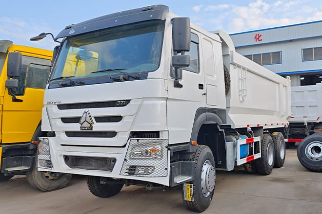SINOTRUK Used Sinotruk Howo 371 10 Wheeler Dump Truck for Sale in Kenya - Kippiauto kuorma-auto: kuva SINOTRUK Used Sinotruk Howo 371 10 Wheeler Dump Truck for Sale in Kenya - Kippiauto kuorma-auto SINOTRUK Used Sinotruk Howo 371 10 Wheeler Dump Truck for Sale in Kenya - Kippiauto kuorma-auto: kuva SINOTRUK Used Sinotruk Howo 371 10 Wheeler Dump Truck for Sale in Kenya - Kippiauto kuorma-auto
