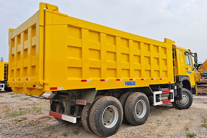 SINOTRUK Used Sinotruk Howo 371 Dump Trucks for Sale in Jamaica - Kippiauto kuorma-auto: kuva SINOTRUK Used Sinotruk Howo 371 Dump Trucks for Sale in Jamaica - Kippiauto kuorma-auto SINOTRUK Used Sinotruk Howo 371 Dump Trucks for Sale in Jamaica - Kippiauto kuorma-auto: kuva SINOTRUK Used Sinotruk Howo 371 Dump Trucks for Sale in Jamaica - Kippiauto kuorma-auto