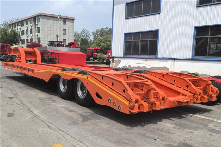 TITAN 2 Axle Low Low Bed Trailer for Sale In Angola - Apuvaunu puoliperävaunu: kuva TITAN 2 Axle Low Low Bed Trailer for Sale In Angola - Apuvaunu puoliperävaunu TITAN 2 Axle Low Low Bed Trailer for Sale In Angola - Apuvaunu puoliperävaunu: kuva TITAN 2 Axle Low Low Bed Trailer for Sale In Angola - Apuvaunu puoliperävaunu