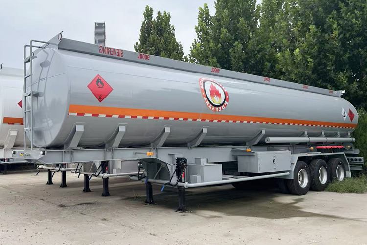 TITAN 45000 Liters Fuel Tanker Trailer for sale in Tanzania - Säiliöpuoliperävaunu: kuva TITAN 45000 Liters Fuel Tanker Trailer for sale in Tanzania - Säiliöpuoliperävaunu TITAN 45000 Liters Fuel Tanker Trailer for sale in Tanzania - Säiliöpuoliperävaunu: kuva TITAN 45000 Liters Fuel Tanker Trailer for sale in Tanzania - Säiliöpuoliperävaunu