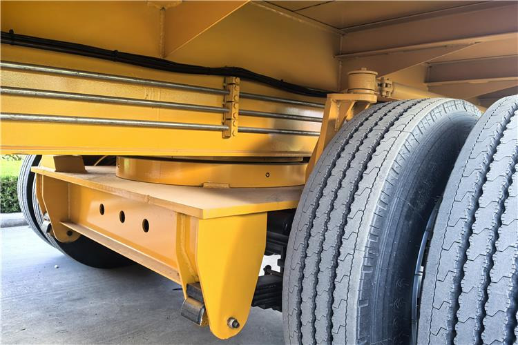 TITAN 6 Axle 62m Extendable Trailer for Sale In Ghana - Lavapuoliperävaunu: kuva TITAN 6 Axle 62m Extendable Trailer for Sale In Ghana - Lavapuoliperävaunu TITAN 6 Axle 62m Extendable Trailer for Sale In Ghana - Lavapuoliperävaunu: kuva TITAN 6 Axle 62m Extendable Trailer for Sale In Ghana - Lavapuoliperävaunu