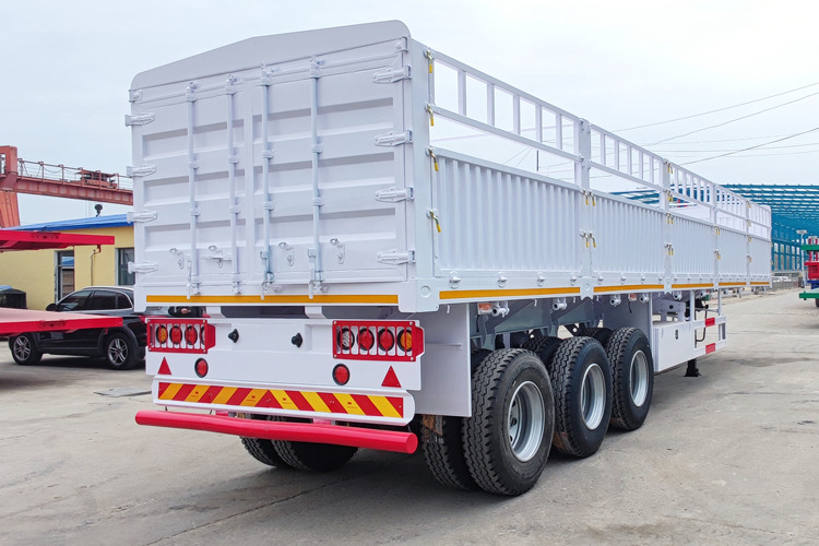 TITAN Cargo Trailer for Sale in Saudi Arabia - Eläinten kuljetus puoliperävaunu: kuva TITAN Cargo Trailer for Sale in Saudi Arabia - Eläinten kuljetus puoliperävaunu TITAN Cargo Trailer for Sale in Saudi Arabia - Eläinten kuljetus puoliperävaunu: kuva TITAN Cargo Trailer for Sale in Saudi Arabia - Eläinten kuljetus puoliperävaunu