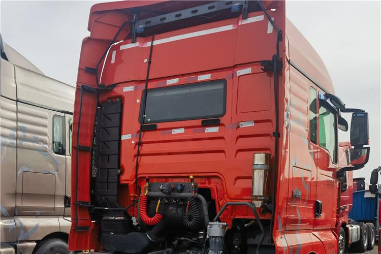 Sinotruk Second Hand Sitrak G7 540 Truck Tractor for Sale In Tanzania - Vetopöytäauto: kuva Sinotruk Second Hand Sitrak G7 540 Truck Tractor for Sale In Tanzania - Vetopöytäauto Sinotruk Second Hand Sitrak G7 540 Truck Tractor for Sale In Tanzania - Vetopöytäauto: kuva Sinotruk Second Hand Sitrak G7 540 Truck Tractor for Sale In Tanzania - Vetopöytäauto