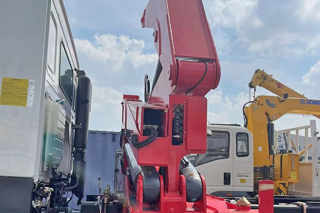 XCMG 20 Ft Side Lifter Truck for Sale in Papua New Guinea - Konttialus/ Vaihtokuormatilat kuorma-auto: kuva XCMG 20 Ft Side Lifter Truck for Sale in Papua New Guinea - Konttialus/ Vaihtokuormatilat kuorma-auto XCMG 20 Ft Side Lifter Truck for Sale in Papua New Guinea - Konttialus/ Vaihtokuormatilat kuorma-auto: kuva XCMG 20 Ft Side Lifter Truck for Sale in Papua New Guinea - Konttialus/ Vaihtokuormatilat kuorma-auto
