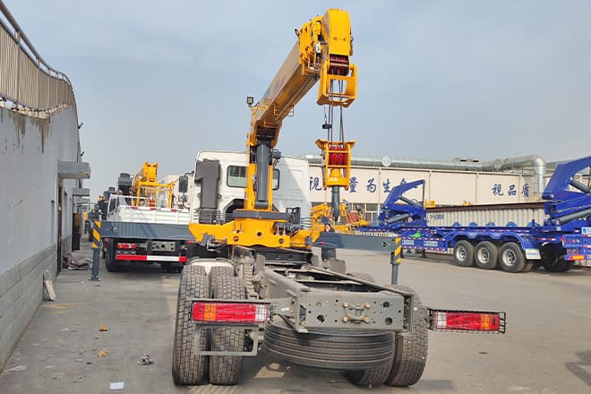 XCMG Lorry Mounted Crane for Sale in Brazil - Nosturiauto: kuva XCMG Lorry Mounted Crane for Sale in Brazil - Nosturiauto XCMG Lorry Mounted Crane for Sale in Brazil - Nosturiauto: kuva XCMG Lorry Mounted Crane for Sale in Brazil - Nosturiauto