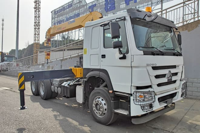 XCMG Lorry Mounted Crane for Sale in Brazil - Nosturiauto: kuva XCMG Lorry Mounted Crane for Sale in Brazil - Nosturiauto XCMG Lorry Mounted Crane for Sale in Brazil - Nosturiauto: kuva XCMG Lorry Mounted Crane for Sale in Brazil - Nosturiauto