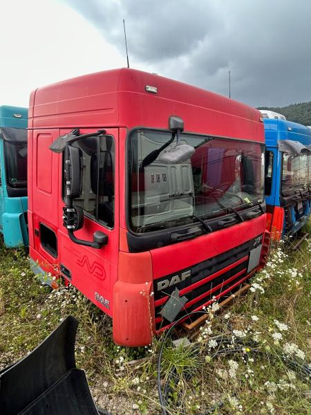DAF XF105-460 Rouge - Ohjaamo - Kuorma-auto: kuva DAF XF105-460 Rouge - Ohjaamo - Kuorma-auto DAF XF105-460 Rouge - Ohjaamo - Kuorma-auto: kuva DAF XF105-460 Rouge - Ohjaamo - Kuorma-auto