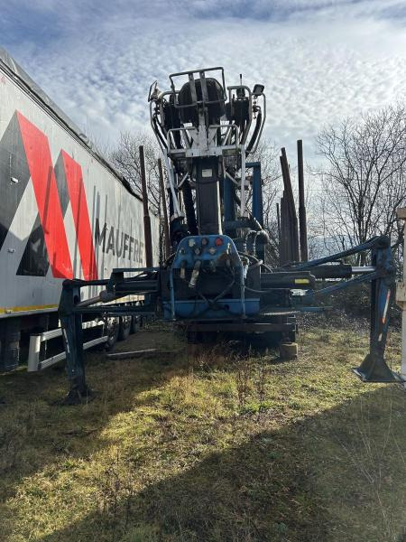 Diebolt grue avec grappin rotatif - Puu puoliperävaunu: kuva Diebolt grue avec grappin rotatif - Puu puoliperävaunu Diebolt grue avec grappin rotatif - Puu puoliperävaunu: kuva Diebolt grue avec grappin rotatif - Puu puoliperävaunu