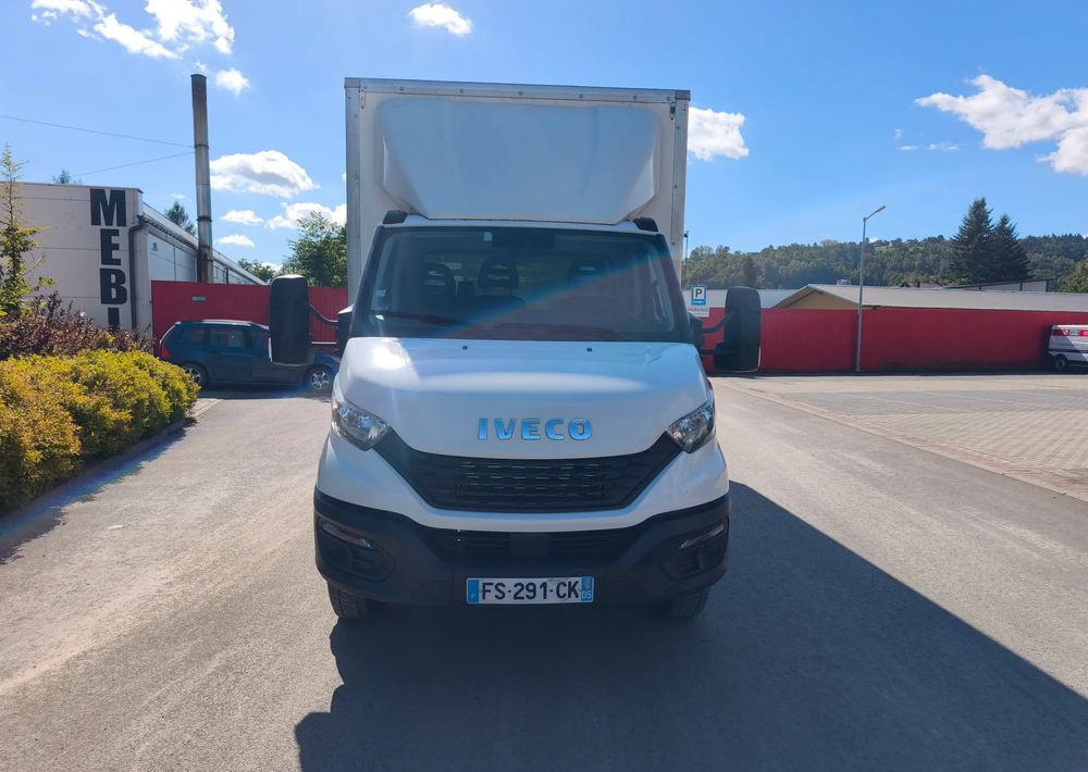 Iveco DAILY 70C18 KONTENER 5,5M obsługa silnika nowy rozrząd - Umpikori kuorma-auto: kuva  Iveco DAILY 70C18 KONTENER 5,5M obsługa silnika nowy rozrząd - Umpikori kuorma-auto Iveco DAILY 70C18 KONTENER 5,5M obsługa silnika nowy rozrząd - Umpikori kuorma-auto: kuva  Iveco DAILY 70C18 KONTENER 5,5M obsługa silnika nowy rozrząd - Umpikori kuorma-auto