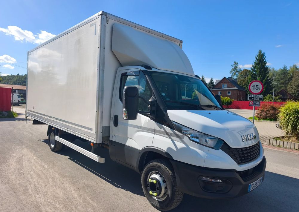 Iveco DAILY 70C18 KONTENER 5,5M obsługa silnika nowy rozrząd - Umpikori kuorma-auto: kuva  Iveco DAILY 70C18 KONTENER 5,5M obsługa silnika nowy rozrząd - Umpikori kuorma-auto Iveco DAILY 70C18 KONTENER 5,5M obsługa silnika nowy rozrząd - Umpikori kuorma-auto: kuva  Iveco DAILY 70C18 KONTENER 5,5M obsługa silnika nowy rozrząd - Umpikori kuorma-auto