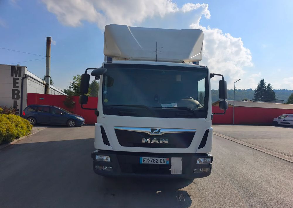 MAN TGL 12.250 kontener 6,2 , winda - Umpikori kuorma-auto: kuva MAN TGL 12.250 kontener 6,2 , winda - Umpikori kuorma-auto MAN TGL 12.250 kontener 6,2 , winda - Umpikori kuorma-auto: kuva MAN TGL 12.250 kontener 6,2 , winda - Umpikori kuorma-auto