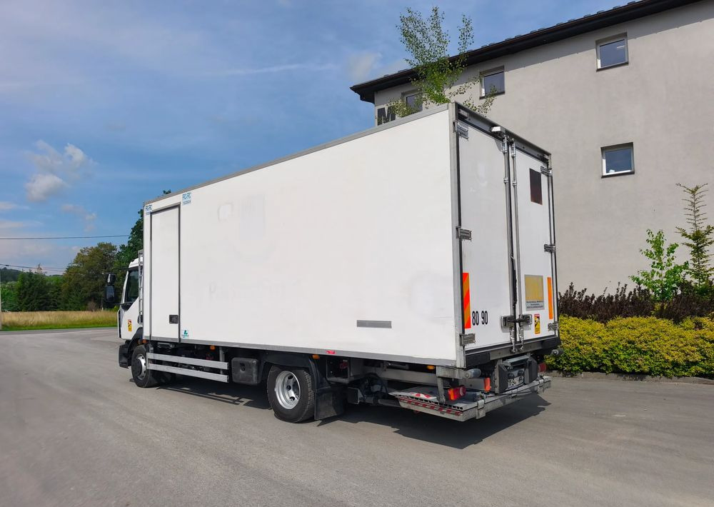 Renault Gama D 210 rama do zabudowy poduszka klima - Kuorma-auto alusta: kuva Renault Gama D 210 rama do zabudowy poduszka klima - Kuorma-auto alusta Renault Gama D 210 rama do zabudowy poduszka klima - Kuorma-auto alusta: kuva Renault Gama D 210 rama do zabudowy poduszka klima - Kuorma-auto alusta