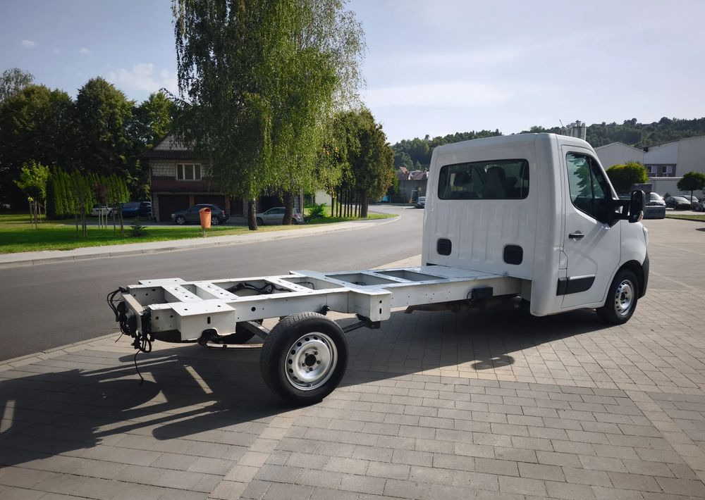 Renault MASTER 2,3 rama do zabudowy po obsłudze gotowy do jazdy - Kuorma-auto alusta: kuva Renault MASTER 2,3 rama do zabudowy po obsłudze gotowy do jazdy - Kuorma-auto alusta Renault MASTER 2,3 rama do zabudowy po obsłudze gotowy do jazdy - Kuorma-auto alusta: kuva Renault MASTER 2,3 rama do zabudowy po obsłudze gotowy do jazdy - Kuorma-auto alusta