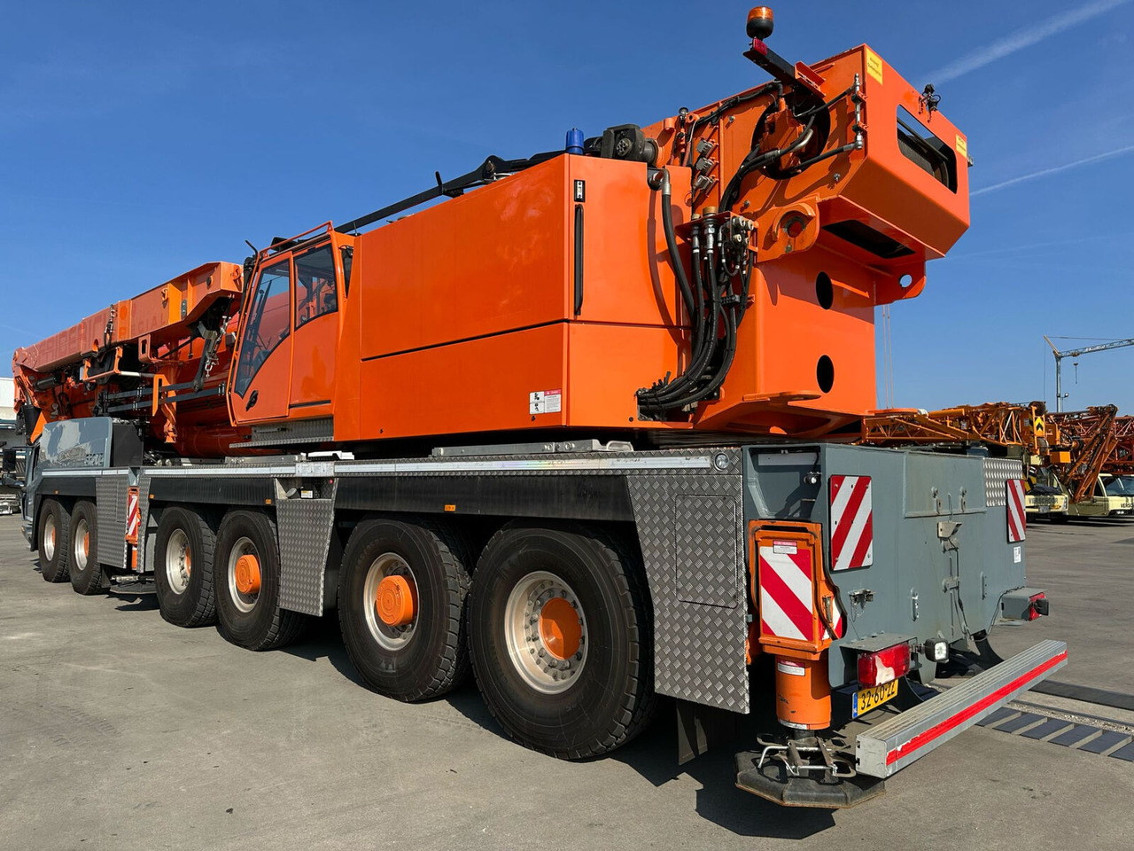 Grove Grove GMK 6400 - Ajoneuvonosturi: kuva Grove Grove GMK 6400 - Ajoneuvonosturi Grove Grove GMK 6400 - Ajoneuvonosturi: kuva Grove Grove GMK 6400 - Ajoneuvonosturi