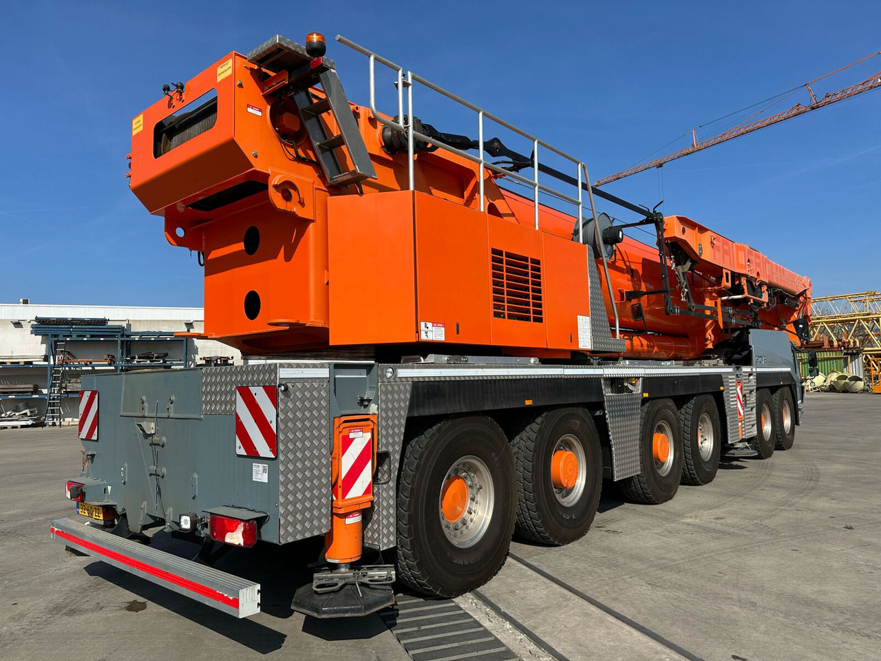 Grove Grove GMK 6400 - Ajoneuvonosturi: kuva Grove Grove GMK 6400 - Ajoneuvonosturi Grove Grove GMK 6400 - Ajoneuvonosturi: kuva Grove Grove GMK 6400 - Ajoneuvonosturi