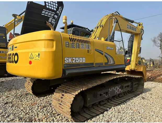 2022 KOBELCO SK250 - Telakaivukone: kuva 2022 KOBELCO SK250 - Telakaivukone 2022 KOBELCO SK250 - Telakaivukone: kuva 2022 KOBELCO SK250 - Telakaivukone