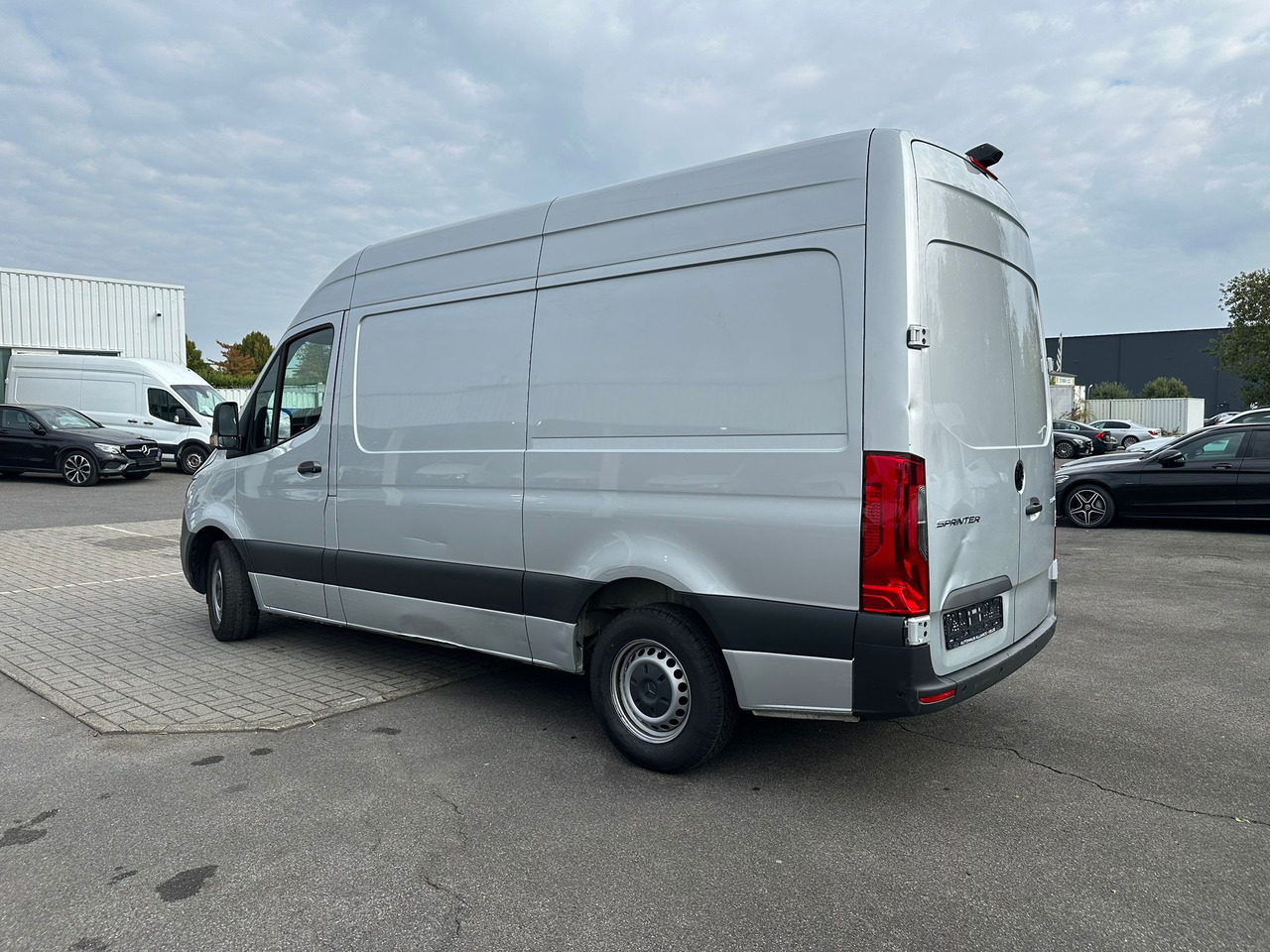 MERCEDES-BENZ Sprinter - Pakettiauto: kuva MERCEDES-BENZ Sprinter - Pakettiauto MERCEDES-BENZ Sprinter - Pakettiauto: kuva MERCEDES-BENZ Sprinter - Pakettiauto