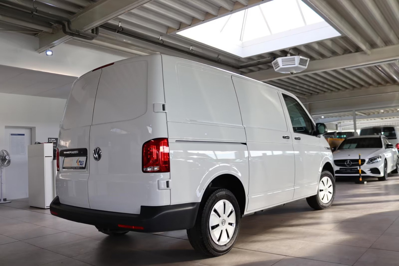 Volkswagen T6 - Pieni pakettiauto: kuva Volkswagen T6 - Pieni pakettiauto Volkswagen T6 - Pieni pakettiauto: kuva Volkswagen T6 - Pieni pakettiauto