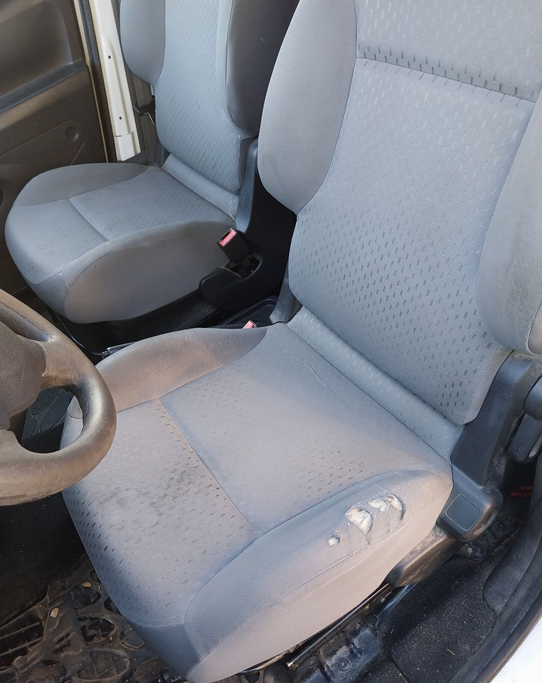 Citroën Berlingo PH2 Diesel. Contrôle technique défavorable pour défaillances majeures. VEHICULE VENDU EN L'ETAT, AUCUNE GARANTIE (il peut y avoir des problèmes mécanique non connus). - Henkilöauto: kuva Citroën Berlingo PH2 Diesel. Contrôle technique défavorable pour défaillances majeures. VEHICULE VENDU EN L'ETAT, AUCUNE GARANTIE (il peut y avoir des problèmes mécanique non connus). - Henkilöauto Citroën Berlingo PH2 Diesel. Contrôle technique défavorable pour défaillances majeures. VEHICULE VENDU EN L'ETAT, AUCUNE GARANTIE (il peut y avoir des problèmes mécanique non connus). - Henkilöauto: kuva Citroën Berlingo PH2 Diesel. Contrôle technique défavorable pour défaillances majeures. VEHICULE VENDU EN L'ETAT, AUCUNE GARANTIE (il peut y avoir des problèmes mécanique non connus). - Henkilöauto