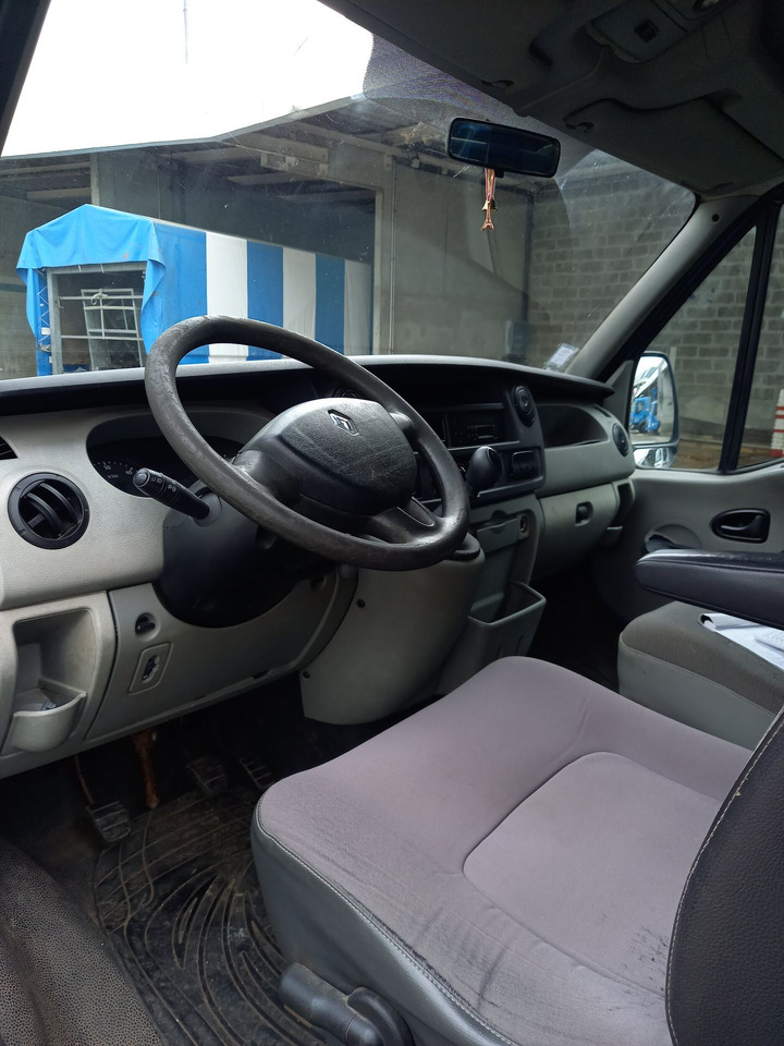 RENAULT MASTER H1/L1 - Véhicule utilitaire Diesel - DCI 100 - Pakettiauto: kuva RENAULT MASTER H1/L1 - Véhicule utilitaire Diesel - DCI 100 - Pakettiauto RENAULT MASTER H1/L1 - Véhicule utilitaire Diesel - DCI 100 - Pakettiauto: kuva RENAULT MASTER H1/L1 - Véhicule utilitaire Diesel - DCI 100 - Pakettiauto