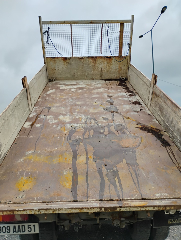 Renault Midlum 909AAD51- Disponible à compter du 19 /11/2025. Camion benne 13T-Moteur remplacé en 2021 ( environ 120 000km). Usure importante de la benne, oxydation de fer globale apparente - Norme Eu - Kippiauto kuorma-auto: kuva  Renault Midlum 909AAD51- Disponible à compter du 19 /11/2025. Camion benne 13T-Moteur remplacé en 2021 ( environ 120 000km). Usure importante de la benne, oxydation de fer globale apparente - Norme Eu - Kippiauto kuorma-auto Renault Midlum 909AAD51- Disponible à compter du 19 /11/2025. Camion benne 13T-Moteur remplacé en 2021 ( environ 120 000km). Usure importante de la benne, oxydation de fer globale apparente - Norme Eu - Kippiauto kuorma-auto: kuva  Renault Midlum 909AAD51- Disponible à compter du 19 /11/2025. Camion benne 13T-Moteur remplacé en 2021 ( environ 120 000km). Usure importante de la benne, oxydation de fer globale apparente - Norme Eu - Kippiauto kuorma-auto