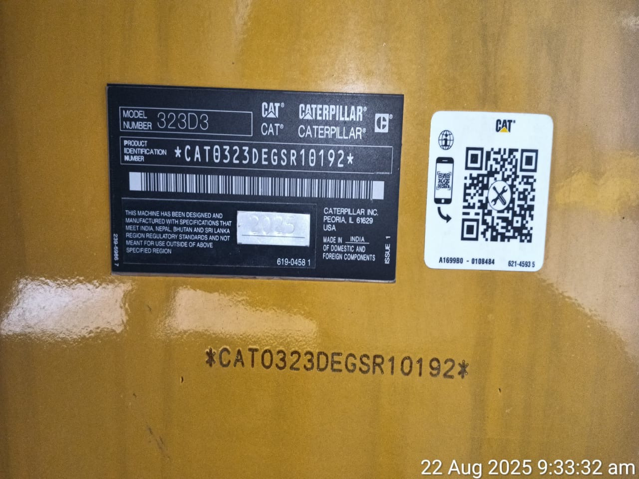 CATERPILLAR 323D3 - Kaivuri: kuva CATERPILLAR 323D3 - Kaivuri CATERPILLAR 323D3 - Kaivuri: kuva CATERPILLAR 323D3 - Kaivuri