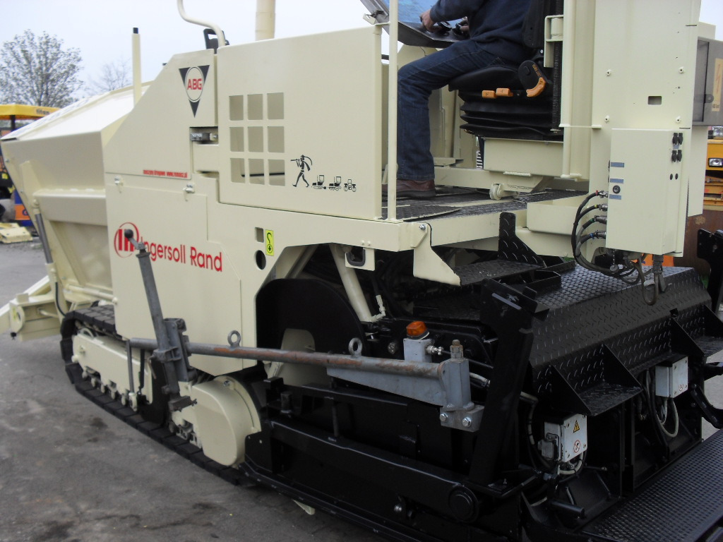 ABG TITAN 2820 - Asfalttilevittimet: kuva ABG TITAN 2820 - Asfalttilevittimet ABG TITAN 2820 - Asfalttilevittimet: kuva ABG TITAN 2820 - Asfalttilevittimet