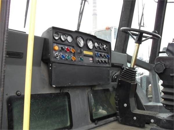 Dynapac CC 422  - Yhdistelmäjyrä: kuva Dynapac CC 422  - Yhdistelmäjyrä Dynapac CC 422  - Yhdistelmäjyrä: kuva Dynapac CC 422  - Yhdistelmäjyrä