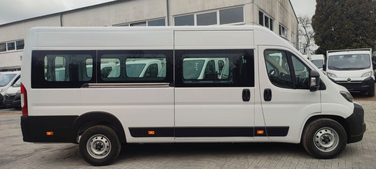 Opel Movano Vollverglast L4H2 verstärkt 2.2 BlueHDI - Minibussi, Pikkubussi: kuva  Opel Movano Vollverglast L4H2 verstärkt 2.2 BlueHDI - Minibussi, Pikkubussi Opel Movano Vollverglast L4H2 verstärkt 2.2 BlueHDI - Minibussi, Pikkubussi: kuva  Opel Movano Vollverglast L4H2 verstärkt 2.2 BlueHDI - Minibussi, Pikkubussi