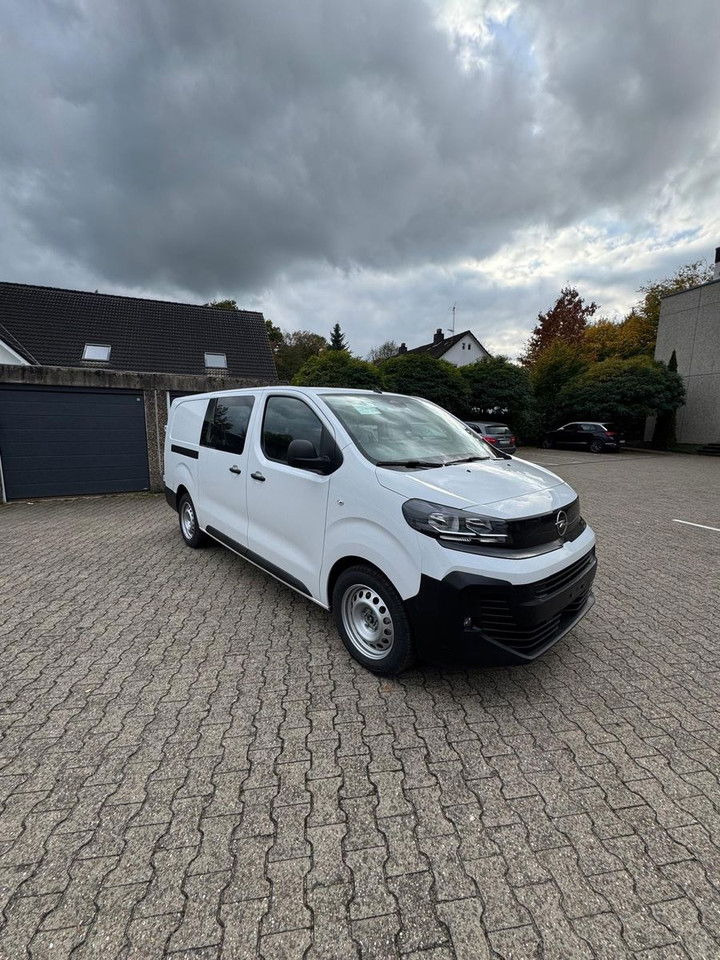 Opel Vivaro Flexspace - Pakettiauto: kuva Opel Vivaro Flexspace - Pakettiauto Opel Vivaro Flexspace - Pakettiauto: kuva Opel Vivaro Flexspace - Pakettiauto
