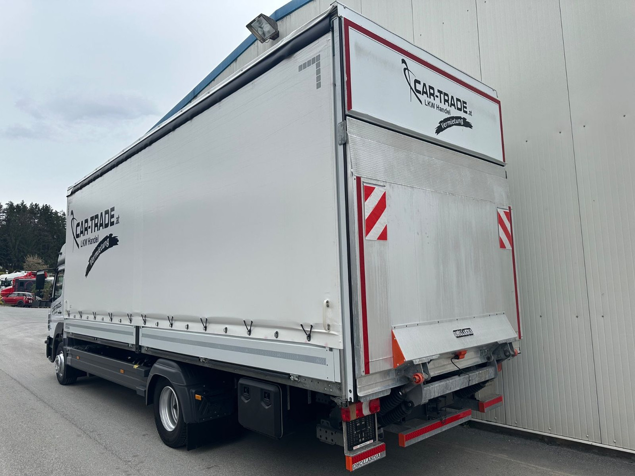 Mercedes-Benz Atego 1524 BigSpace LBW Navi/Kamera - Pressukapelli kuorma-auto: kuva Mercedes-Benz Atego 1524 BigSpace LBW Navi/Kamera - Pressukapelli kuorma-auto Mercedes-Benz Atego 1524 BigSpace LBW Navi/Kamera - Pressukapelli kuorma-auto: kuva Mercedes-Benz Atego 1524 BigSpace LBW Navi/Kamera - Pressukapelli kuorma-auto