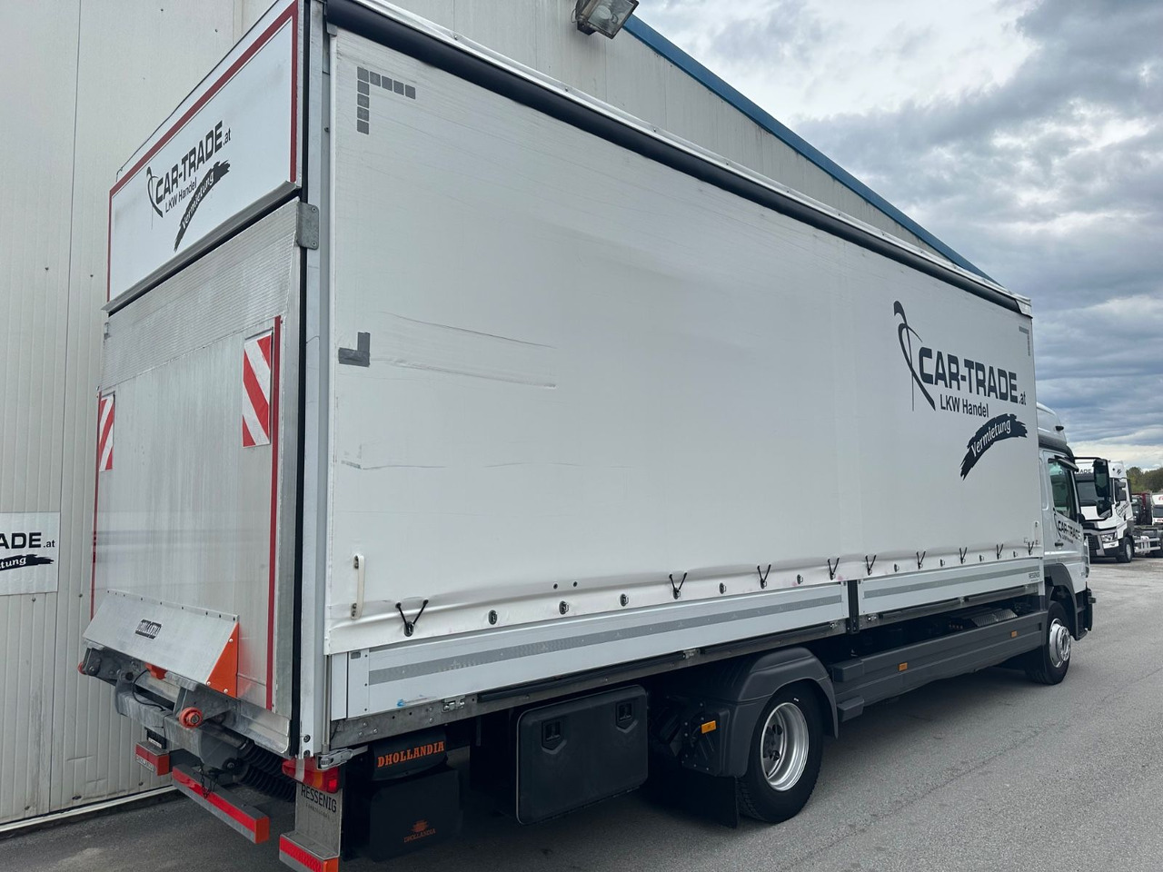 Mercedes-Benz Atego 1524 BigSpace LBW Navi/Kamera - Pressukapelli kuorma-auto: kuva Mercedes-Benz Atego 1524 BigSpace LBW Navi/Kamera - Pressukapelli kuorma-auto Mercedes-Benz Atego 1524 BigSpace LBW Navi/Kamera - Pressukapelli kuorma-auto: kuva Mercedes-Benz Atego 1524 BigSpace LBW Navi/Kamera - Pressukapelli kuorma-auto