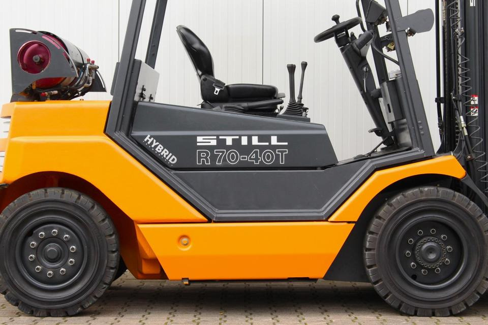 STILL R70-40T Gas Triplex 4t Klammergabel - Kaasutrukki: kuva STILL R70-40T Gas Triplex 4t Klammergabel - Kaasutrukki STILL R70-40T Gas Triplex 4t Klammergabel - Kaasutrukki: kuva STILL R70-40T Gas Triplex 4t Klammergabel - Kaasutrukki