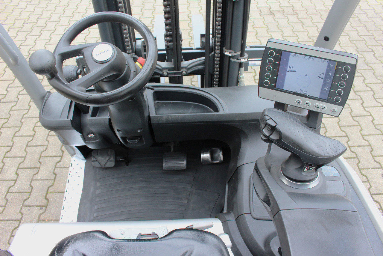 Sähkötrukki STILL RX20-16C Triplexmast: kuva Sähkötrukki STILL RX20-16C Triplexmast