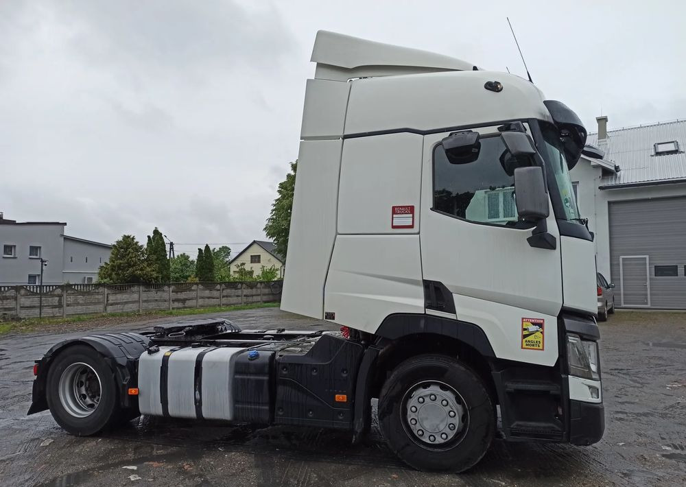 Renault T - Vetopöytäauto: kuva Renault T - Vetopöytäauto Renault T - Vetopöytäauto: kuva Renault T - Vetopöytäauto