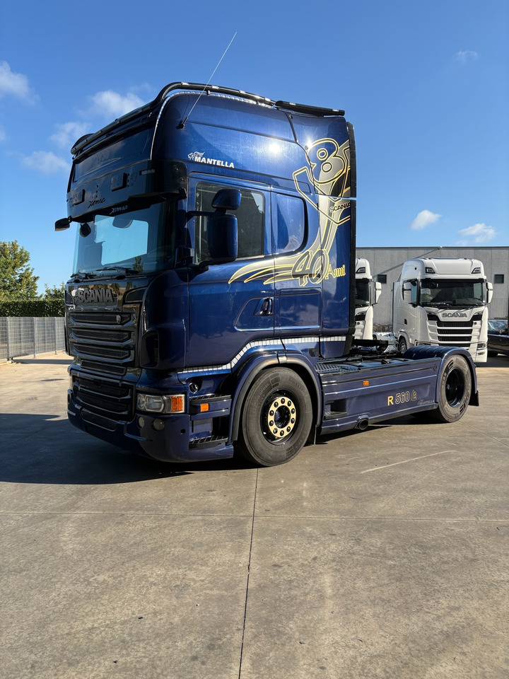 SCANIA CV 500 LA4X2 B - Vetopöytäauto: kuva SCANIA CV 500 LA4X2 B - Vetopöytäauto SCANIA CV 500 LA4X2 B - Vetopöytäauto: kuva SCANIA CV 500 LA4X2 B - Vetopöytäauto