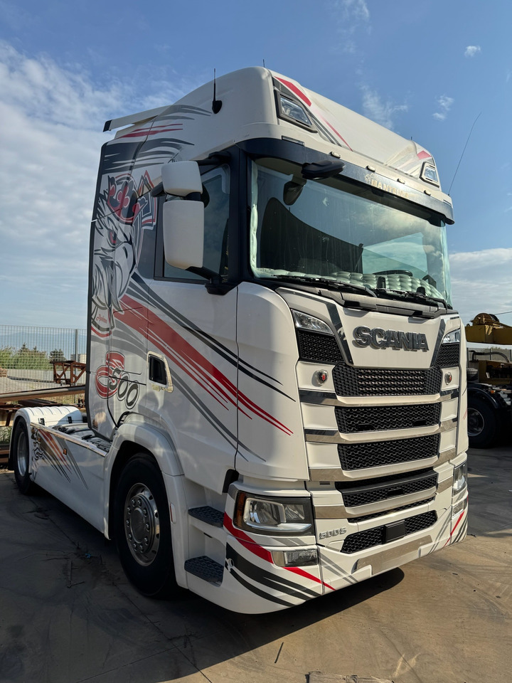 SCANIA S 500 - Vetopöytäauto: kuva SCANIA S 500 - Vetopöytäauto SCANIA S 500 - Vetopöytäauto: kuva SCANIA S 500 - Vetopöytäauto