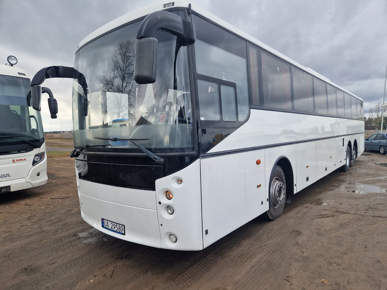 VOLVO B12B VEST HORISONT - Turistibussi: kuva VOLVO B12B VEST HORISONT - Turistibussi VOLVO B12B VEST HORISONT - Turistibussi: kuva VOLVO B12B VEST HORISONT - Turistibussi