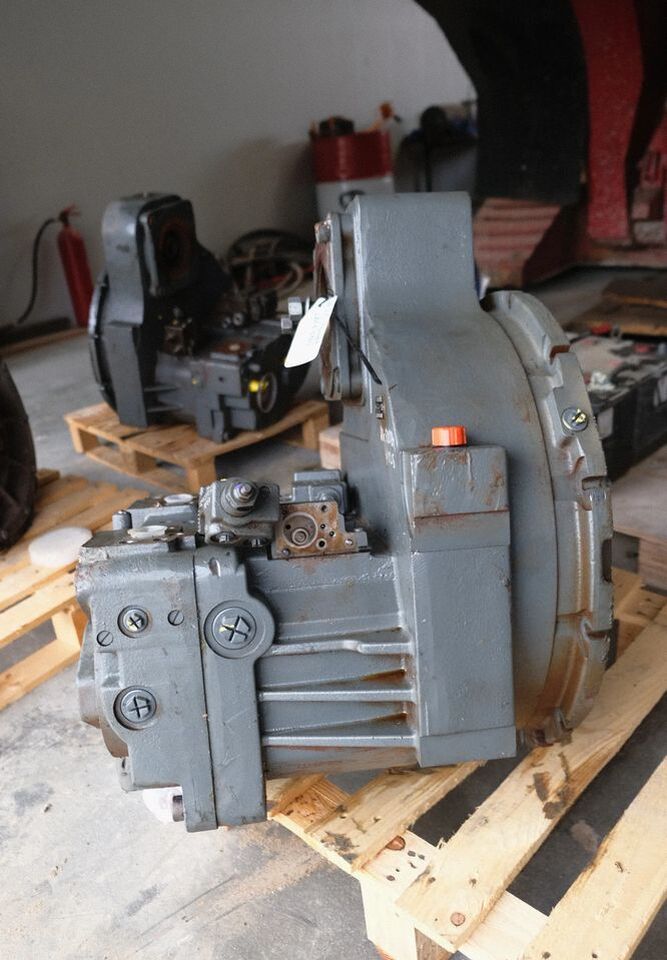 Pompa DPVP 0 165 liebherr do PR 736 ,R926,R930 R934,R938,R945 LH 120C,M - Hydrauliikka: kuva Pompa DPVP 0 165 liebherr do PR 736 ,R926,R930 R934,R938,R945 LH 120C,M - Hydrauliikka Pompa DPVP 0 165 liebherr do PR 736 ,R926,R930 R934,R938,R945 LH 120C,M - Hydrauliikka: kuva Pompa DPVP 0 165 liebherr do PR 736 ,R926,R930 R934,R938,R945 LH 120C,M - Hydrauliikka