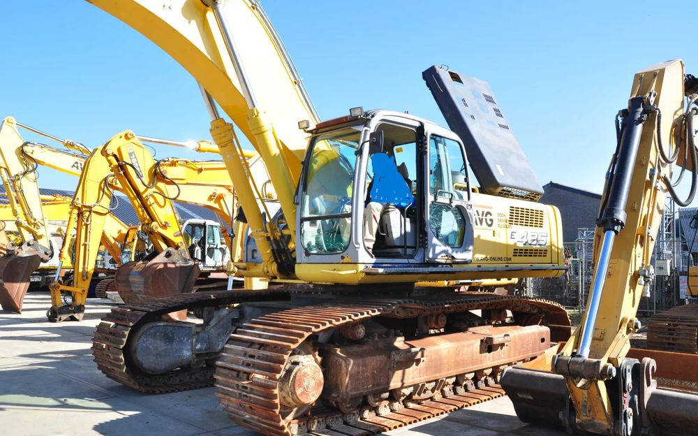 Siłownik koparki New Holland E 485 - Hydrauliikka: kuva Siłownik koparki New Holland E 485 - Hydrauliikka Siłownik koparki New Holland E 485 - Hydrauliikka: kuva Siłownik koparki New Holland E 485 - Hydrauliikka