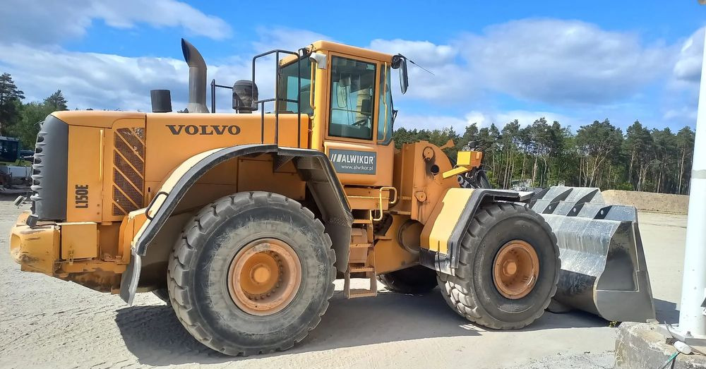 Volvo L150E - Pyöräkuormaaja: kuva Volvo L150E - Pyöräkuormaaja Volvo L150E - Pyöräkuormaaja: kuva Volvo L150E - Pyöräkuormaaja