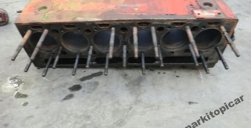 SILNIK PERKINS 6 CYLI KRATER BLOK DÓŁ SILNIKA - Sylinteripää - Kuorma-auto: kuva SILNIK PERKINS 6 CYLI KRATER BLOK DÓŁ SILNIKA - Sylinteripää - Kuorma-auto SILNIK PERKINS 6 CYLI KRATER BLOK DÓŁ SILNIKA - Sylinteripää - Kuorma-auto: kuva SILNIK PERKINS 6 CYLI KRATER BLOK DÓŁ SILNIKA - Sylinteripää - Kuorma-auto