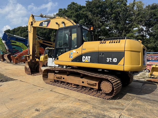 CAT 320D-E - Telakaivukone: kuva CAT 320D-E - Telakaivukone CAT 320D-E - Telakaivukone: kuva CAT 320D-E - Telakaivukone