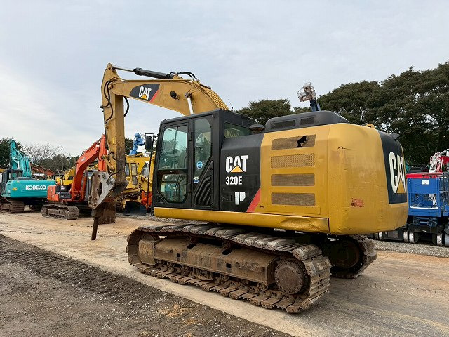 CAT 320E-2 - Telakaivukone: kuva CAT 320E-2 - Telakaivukone CAT 320E-2 - Telakaivukone: kuva CAT 320E-2 - Telakaivukone