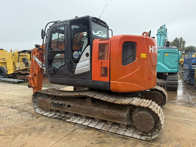 HITACHI ZX135USK-5B - Telakaivukone: kuva HITACHI ZX135USK-5B - Telakaivukone HITACHI ZX135USK-5B - Telakaivukone: kuva HITACHI ZX135USK-5B - Telakaivukone