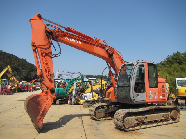 HITACHI ZX135USK - Telakaivukone: kuva HITACHI ZX135USK - Telakaivukone HITACHI ZX135USK - Telakaivukone: kuva HITACHI ZX135USK - Telakaivukone