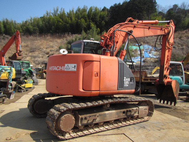 HITACHI ZX135USK - Telakaivukone: kuva HITACHI ZX135USK - Telakaivukone HITACHI ZX135USK - Telakaivukone: kuva HITACHI ZX135USK - Telakaivukone
